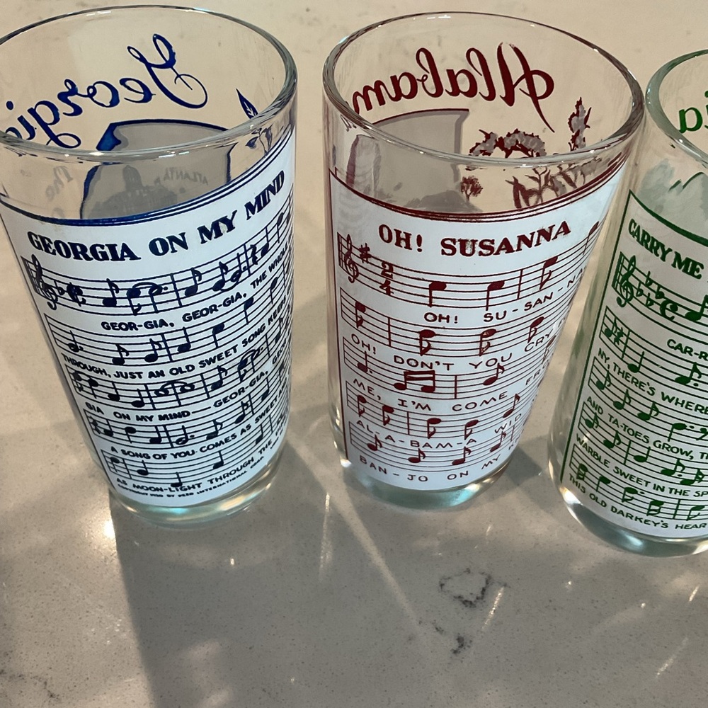 4- States Souvenir Sing-a-Song Glasses Alabama, Georgia,West Virginia & Virginia - Picture 5 of 9